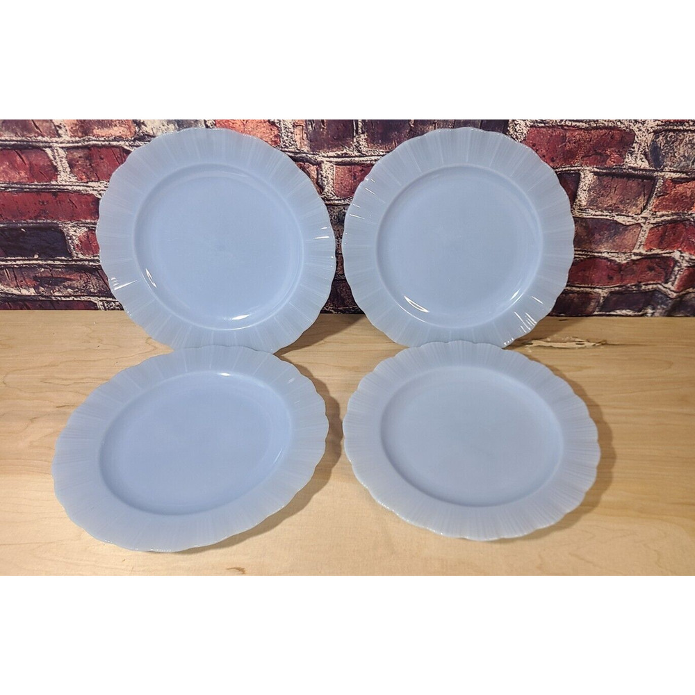 4 Pyrex Glass Delphite Blue Canadian Piecrust Luncheon Plates - 7 3/4"